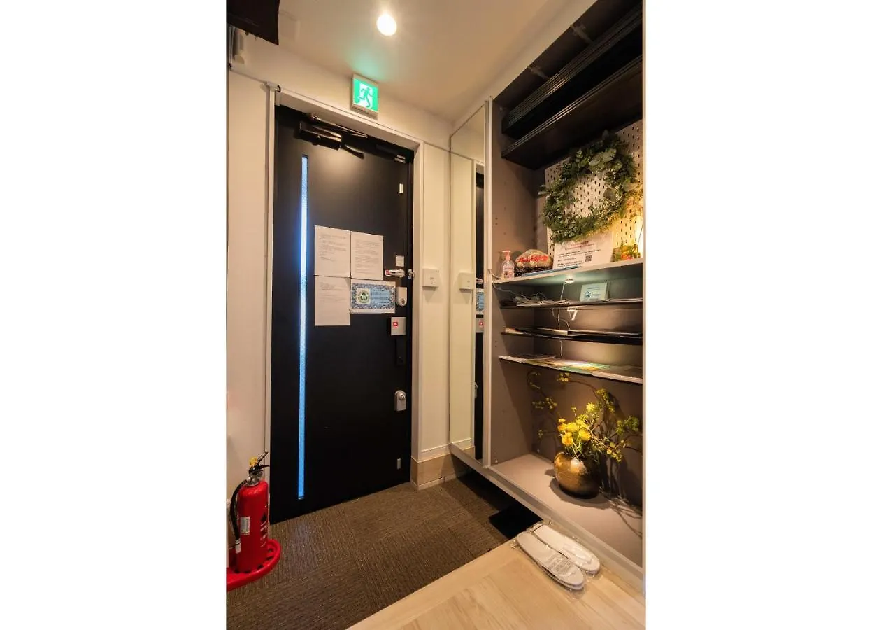 Villa 新宿区豪华别墅繁华地段，4大卧室3间浴室4间卫生间，山手线高田马场站徒步7分钟、专业设计、采光极佳位 Japan